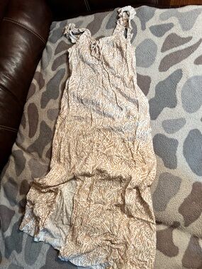 Neutral Leaf Print Maxi Dress - Beige & Cream
